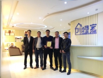 熱烈祝賀周總簽約創綠家鷹潭市區級代理！
