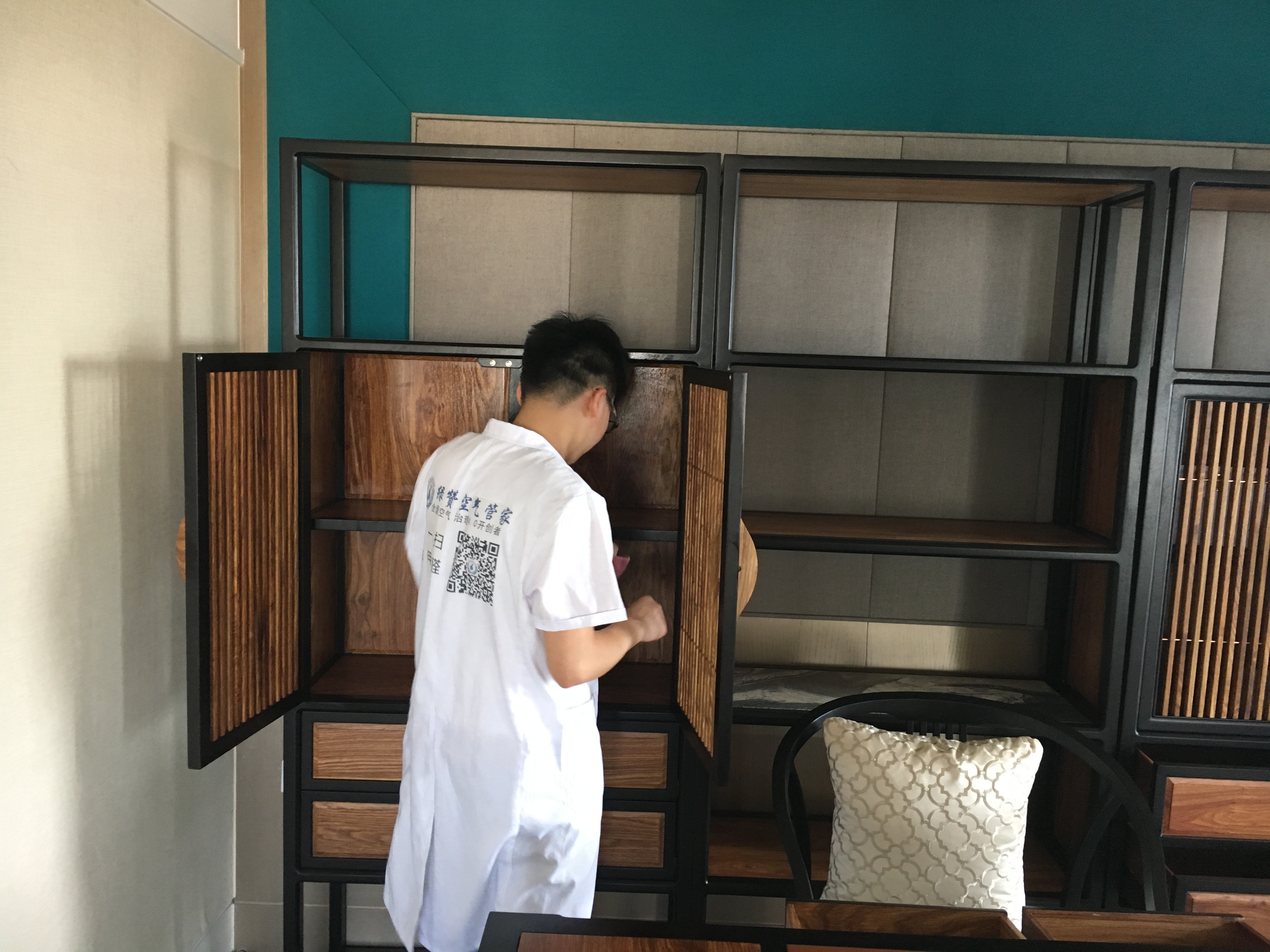不懂得裝修后除甲醛讓書桌超標，引起孩子厭學！